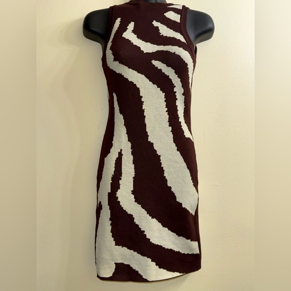 SHEIN Dresses & Skirts - SHEIN Maroon & Ivory Zebra-Print Midi Dress